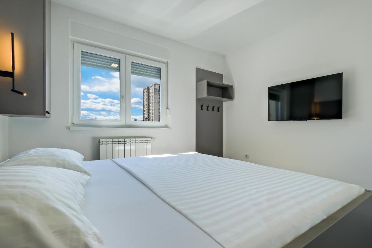 Apartment Zagreb, 0-24, Self Service Check-In, Free Parking Bagian luar foto
