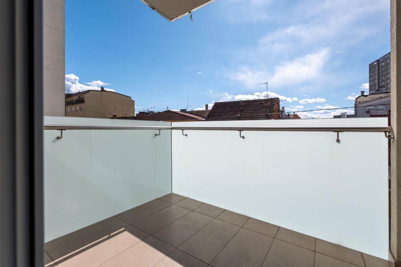 Apartment Zagreb, 0-24, Self Service Check-In, Free Parking Bagian luar foto