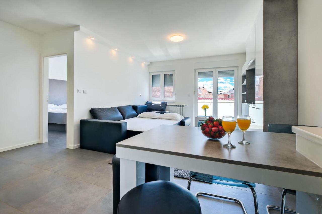 Apartment Zagreb, 0-24, Self Service Check-In, Free Parking Bagian luar foto