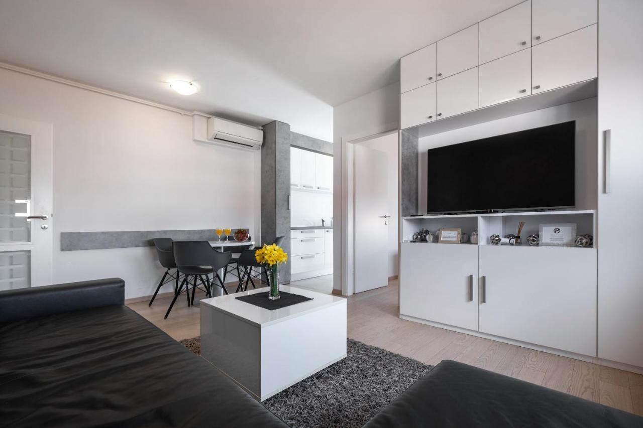 Apartment Zagreb, 0-24, Self Service Check-In, Free Parking Bagian luar foto